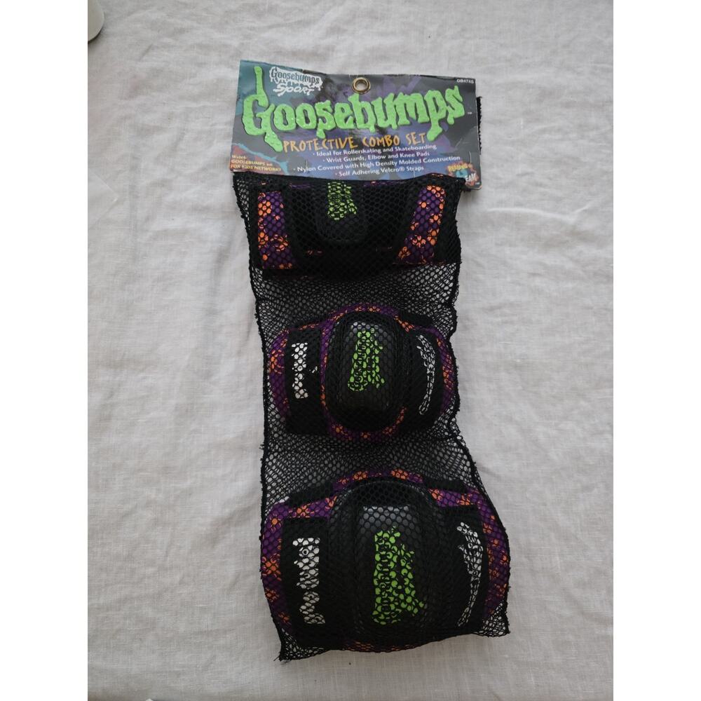 Vintage 1990s GOOSEBUMPS Sport Skateboard Pads Set R.L. Stine New Sealed Rare